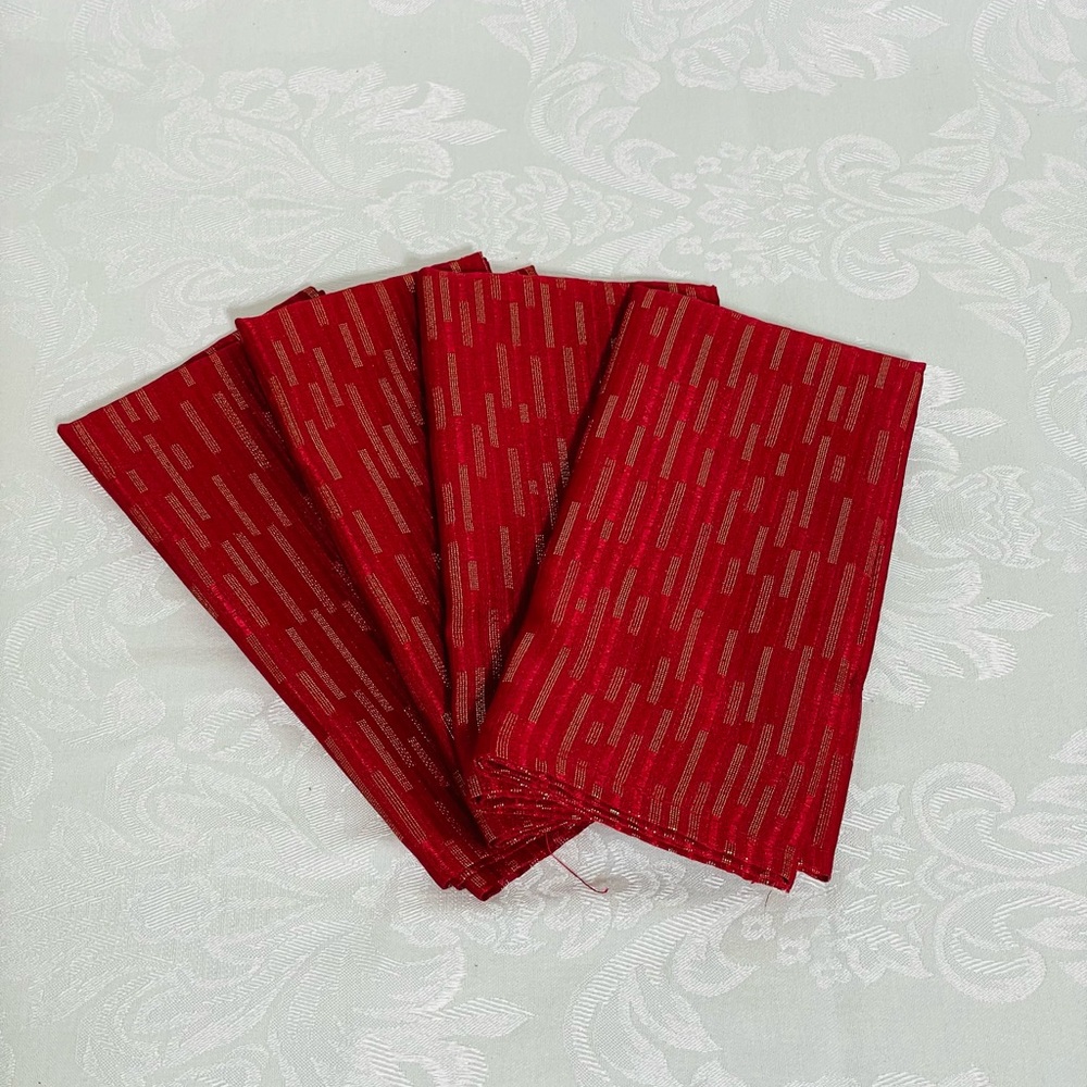 Red and Gold Napkins. Lot of 4. Like New. These are so festive.
